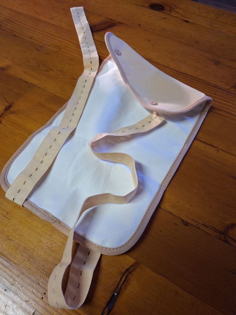 Castor oil pack - washable, cotton inside